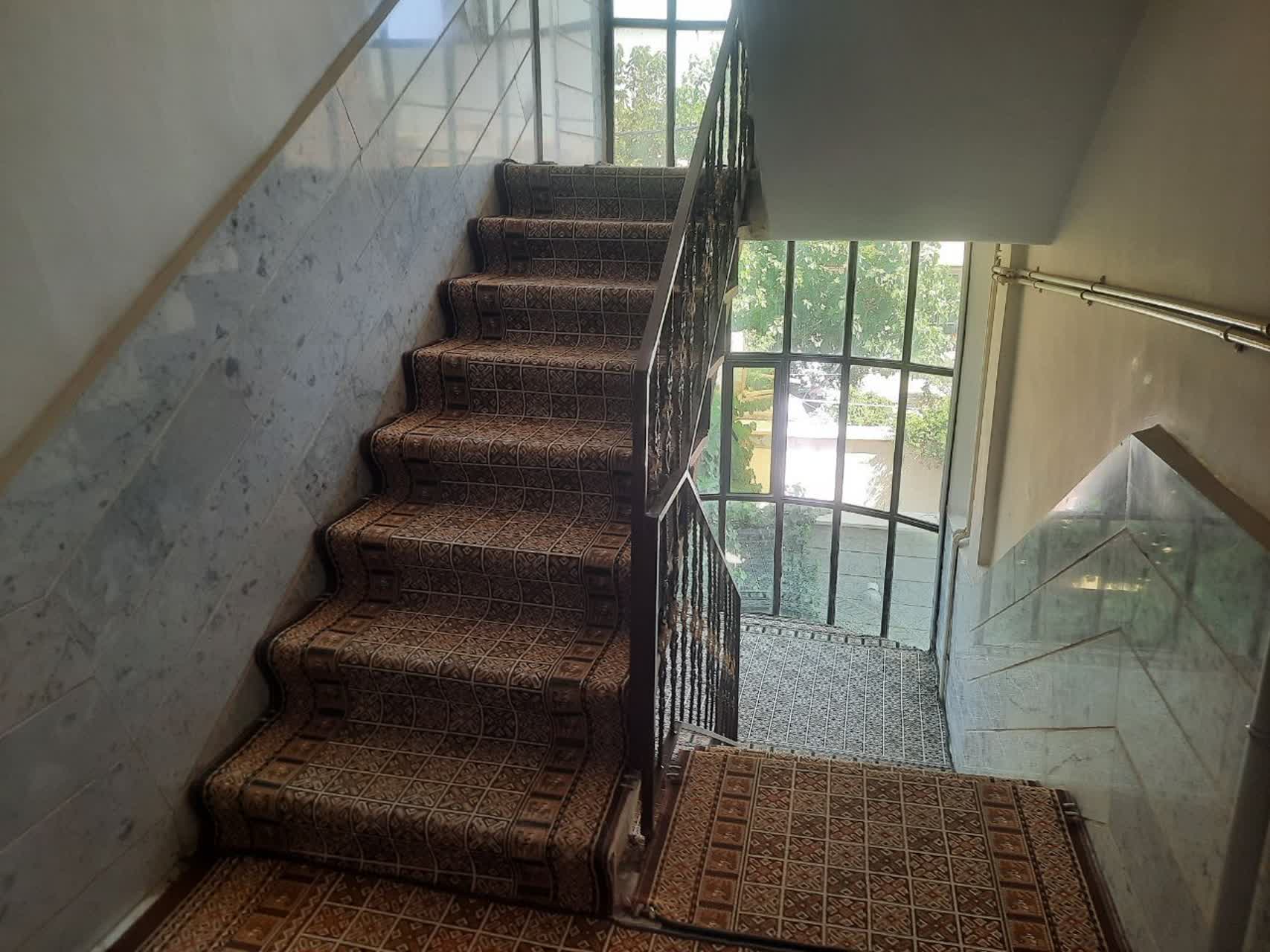 خانه ویلایی 75 متری در 3 طبقه در امیریه شهریار